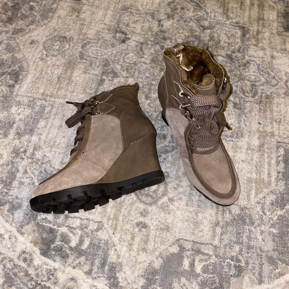 Guess Wedges